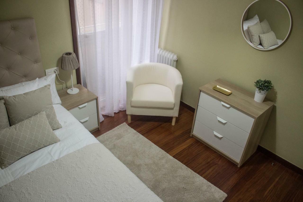 Ferienwohnung Apartamento Centrico Y Tranquilo En Santiago De Compostela Exterior foto